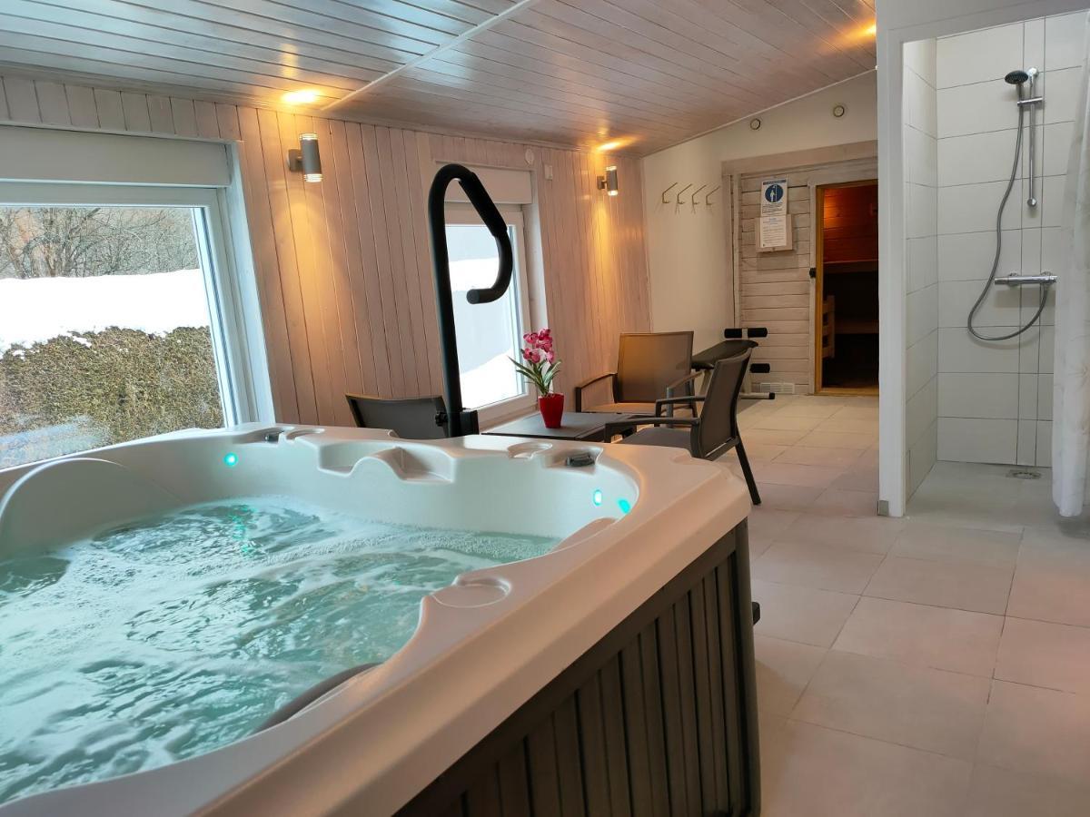 Gite 829 Montagnes Du Jura Avec Spa Et Sauna Classe 3 Etoiles Foncine-le-Haut Zewnętrze zdjęcie